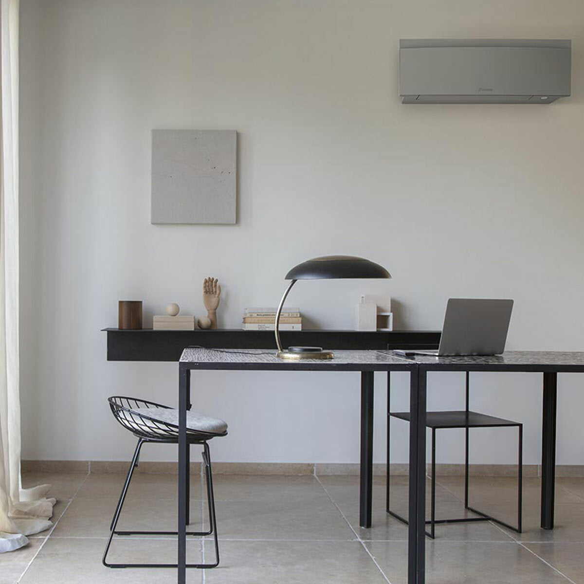 Daikin Emura 3 air conditioner penta split 7000+7000+7000+7000+7000 BTU inverter A+ wifi outdoor unit 7.8 kW Silver