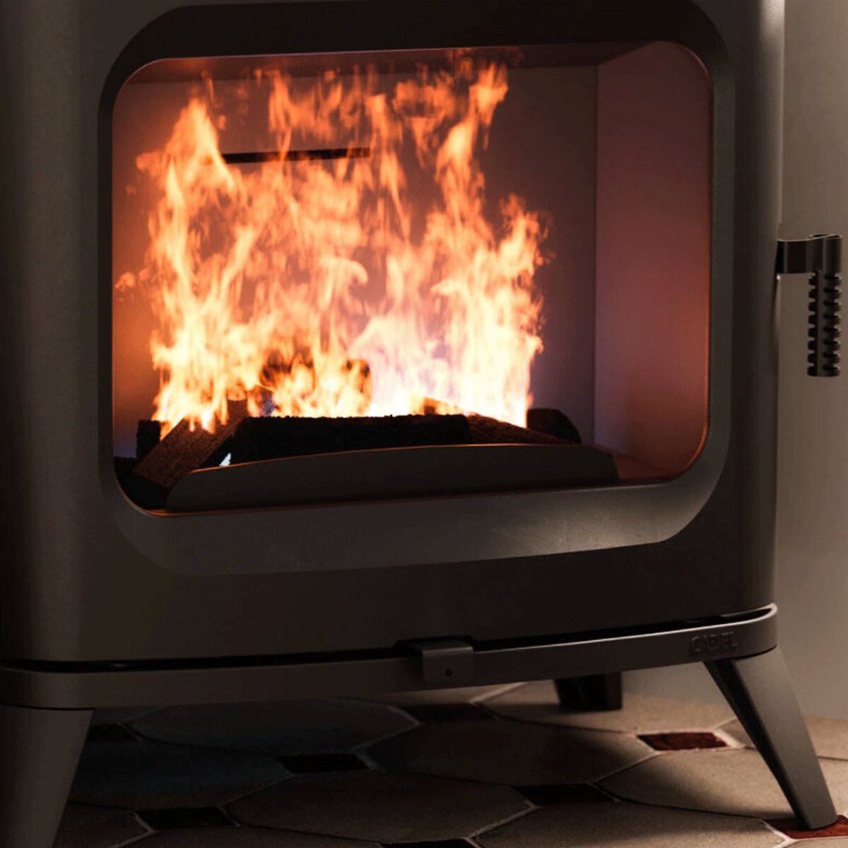 Cadel Hublot 8 7.5 kW air wood stove Black