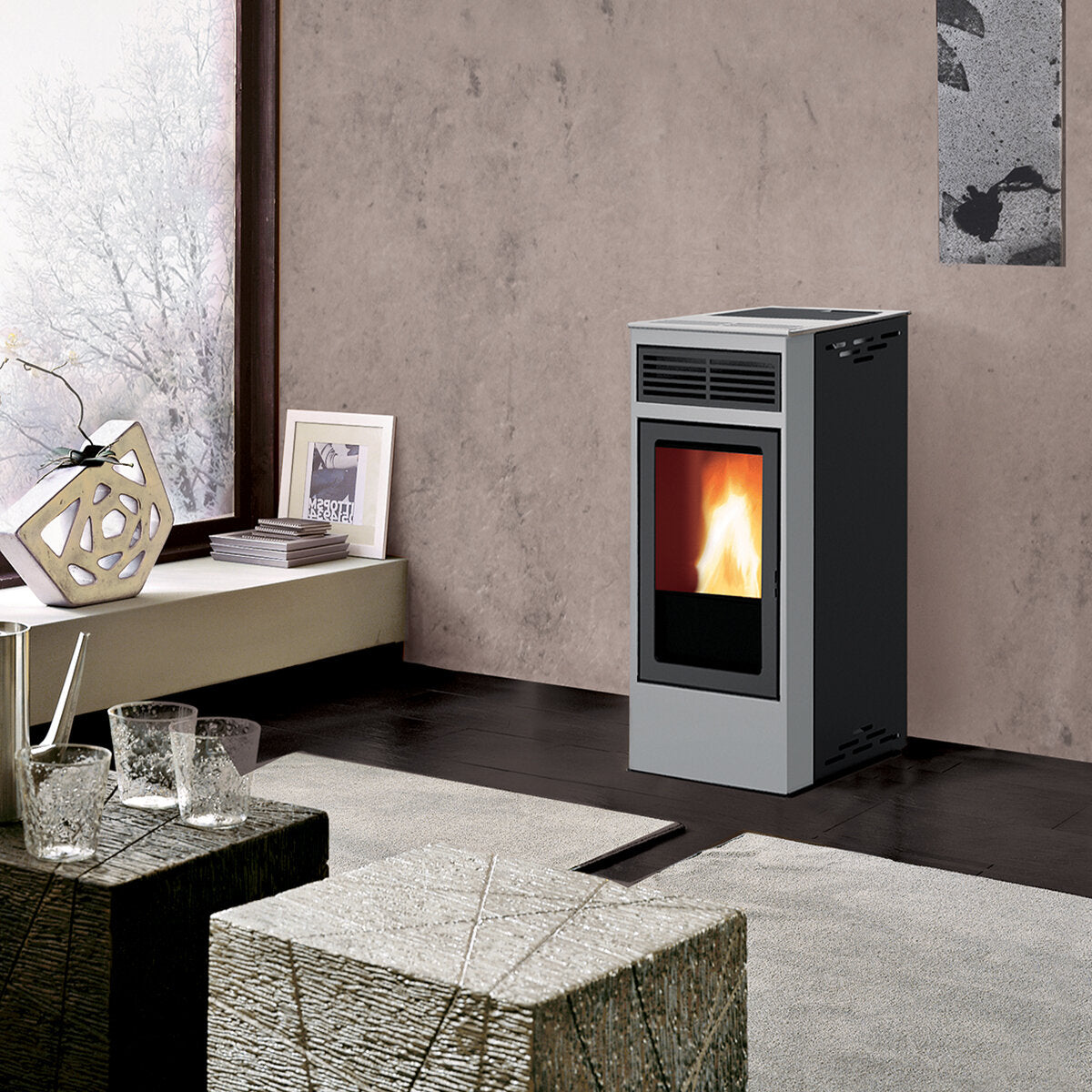 Italiana Camini Yulia 7 kW air pellet stove light grey