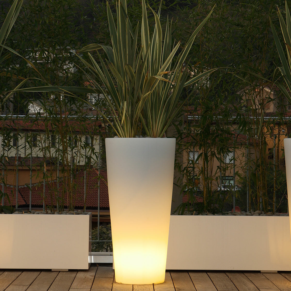 Arkema Tondo 86 SL round outdoor lighting vase