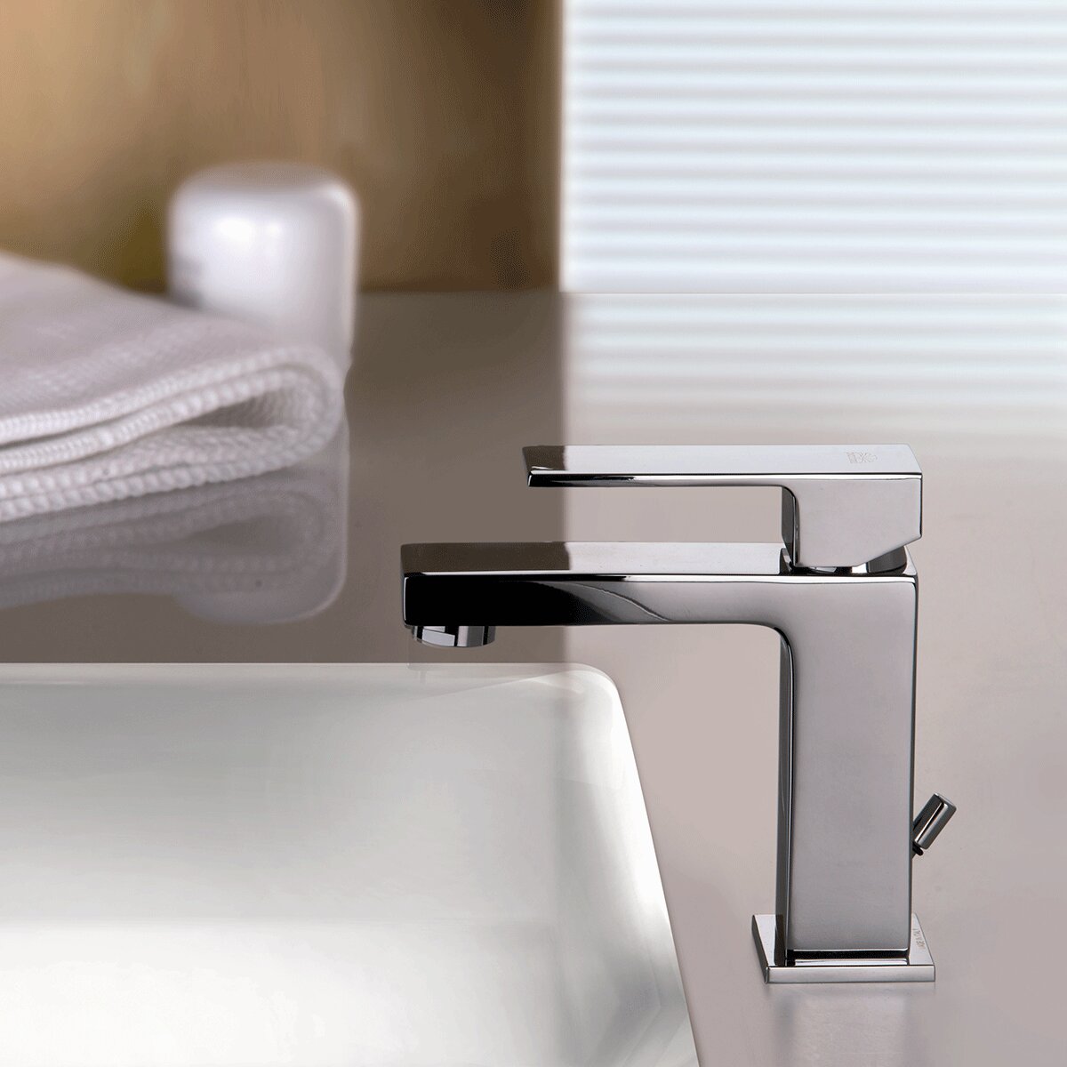 Paffoni EL075 single-lever basin mixer